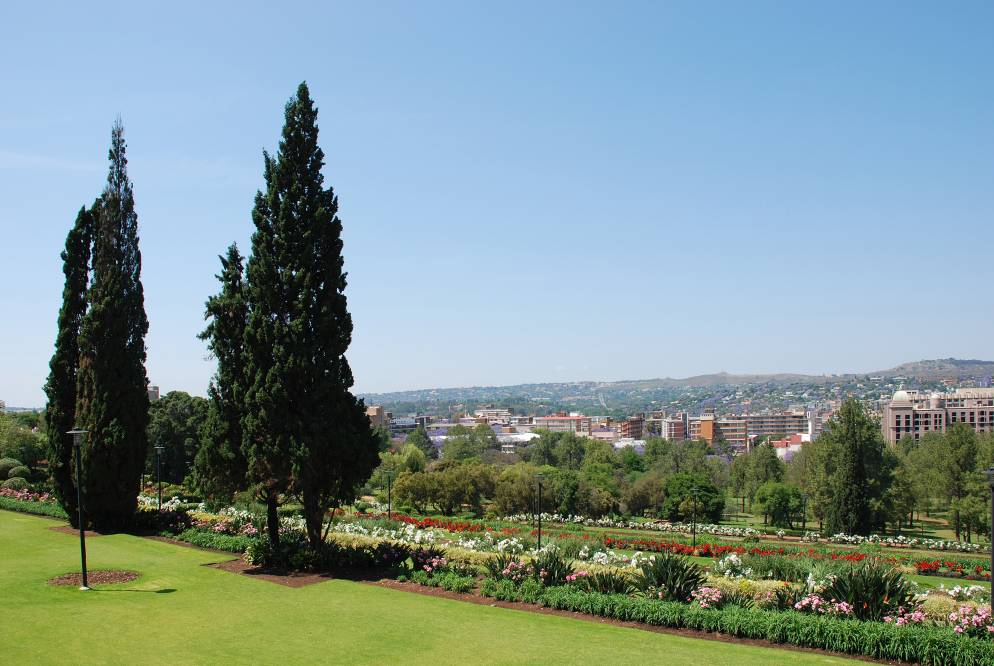 2007-10-14_10-16-36.jpg - Blick auf Pretoria (Schwenk in drei Bildern von links nach rechts; Bild 1)